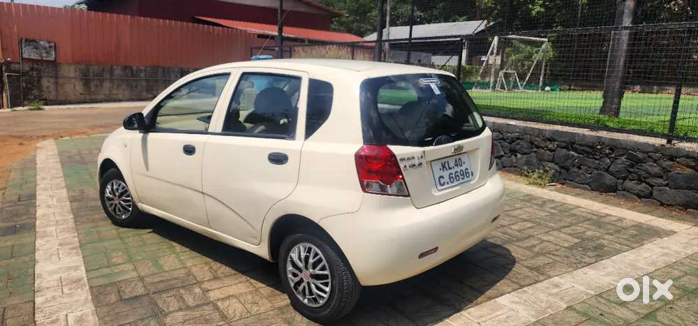 Chevrolet Aveo 2009 Petrol 97000 Km Driven