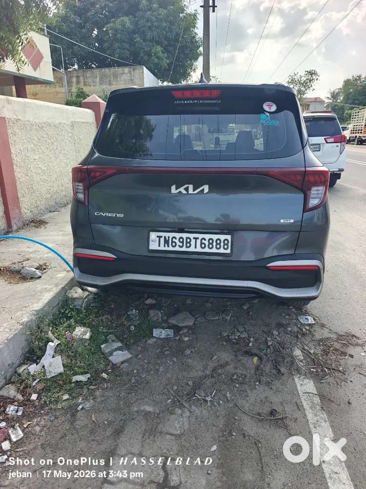 Kia Carens 2024 Diesel Well Maintained