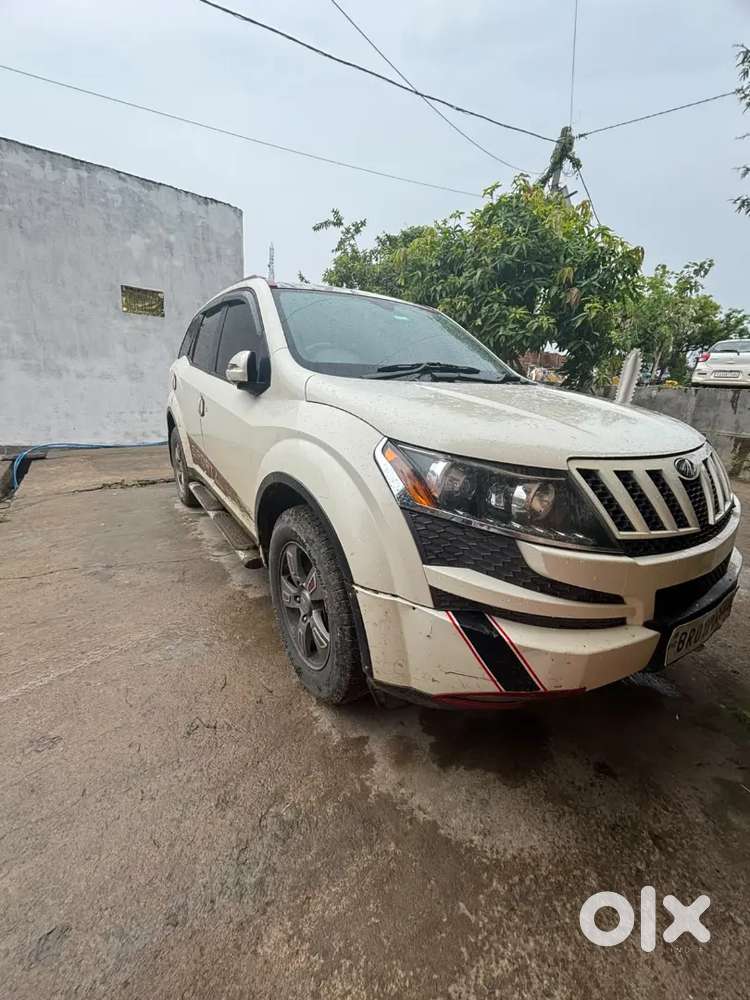 Mahindra Xuv500 2014 Diesel 64701 Km Driven