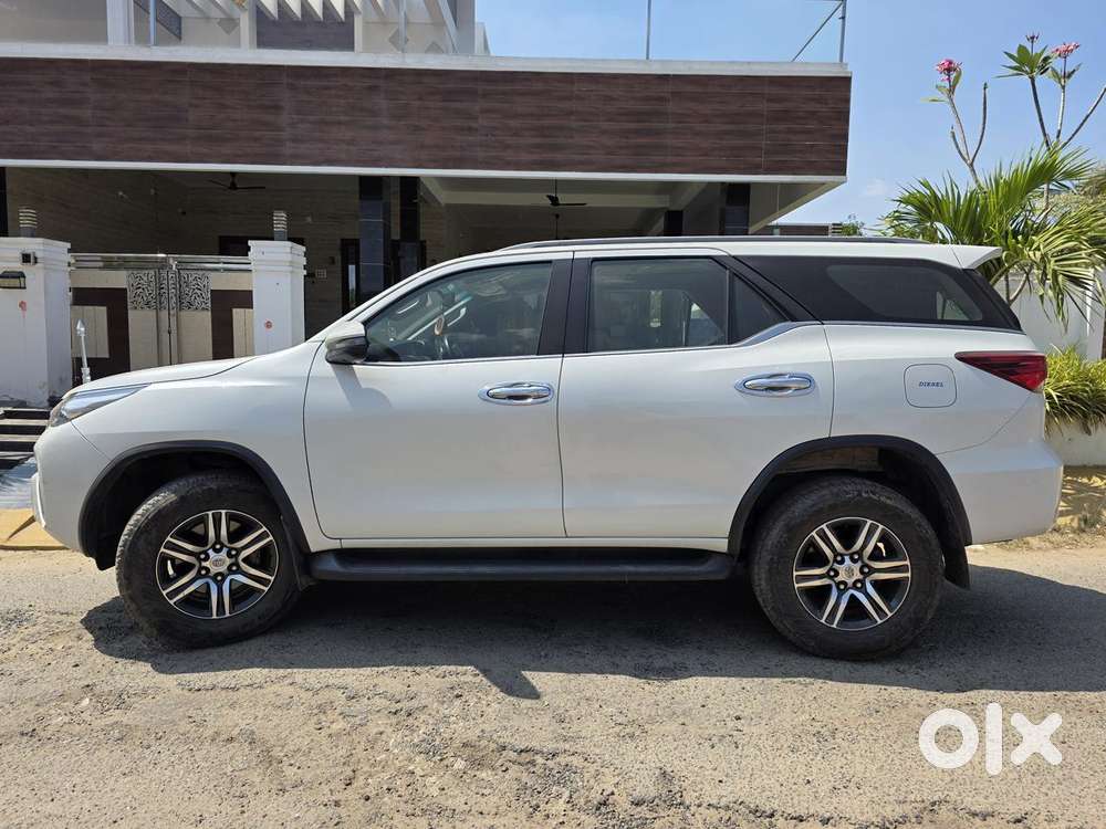 Toyota Fortuner 3.0 4x2 Automatic, 2020, Diesel