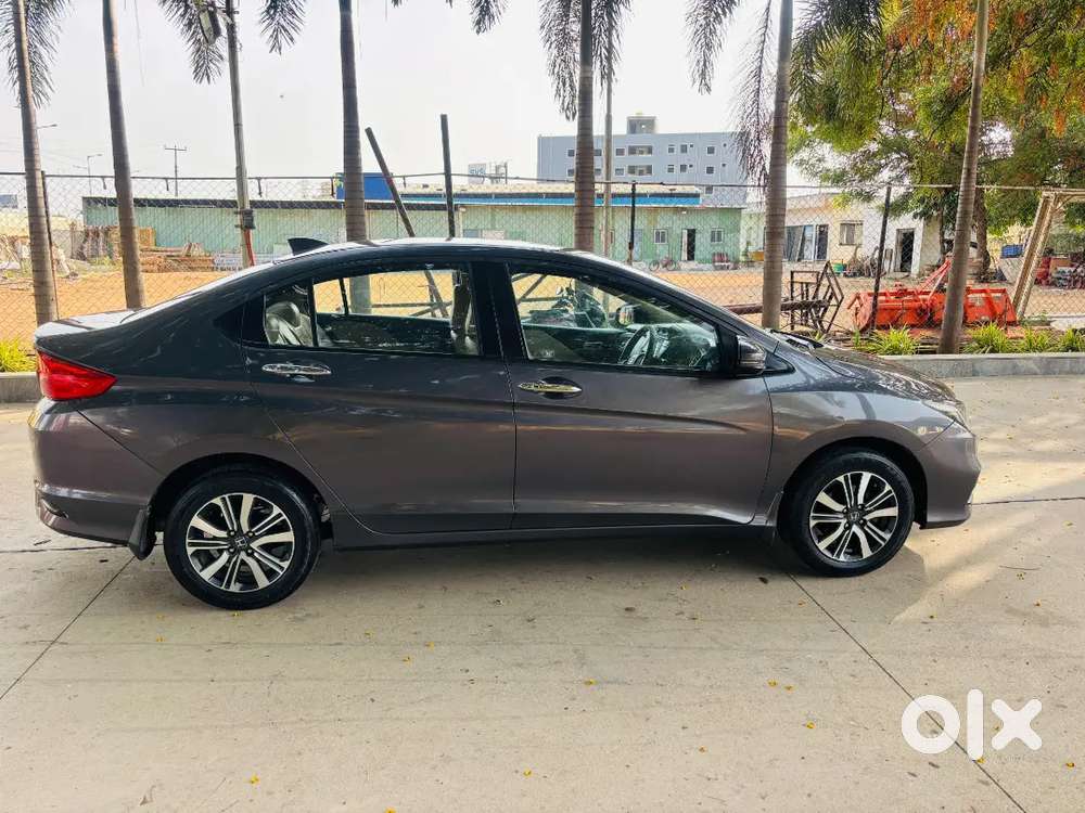 Honda City 1.5 Vx Petrol 2017