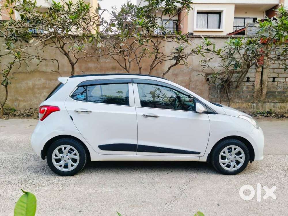 Hyundai Grand I10 Sportz O 1.2, 2018, Petrol