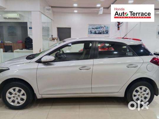 Hyundai I20 Sportz Petrol, 2017, Petrol