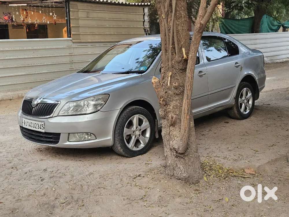 Skoda Laura Elegance 2013 Diesel 2nd