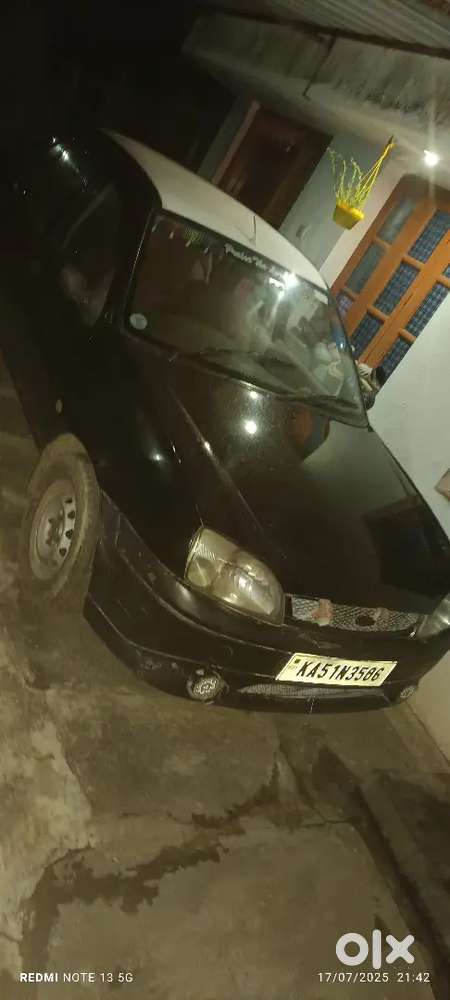 Ford Ikon 2007 Petrol 82000 Km Driven