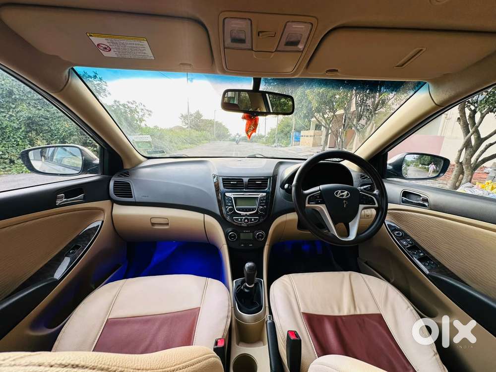 Hyundai Verna Fluidic 1.6 Vtvt Sx, 2011, Petrol