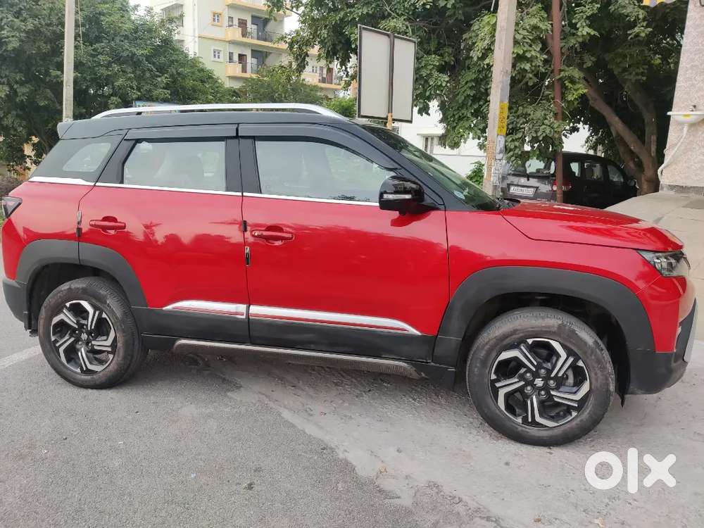 Pristinemaruti Suzuki Brezza Petrol 10500 Km Driven