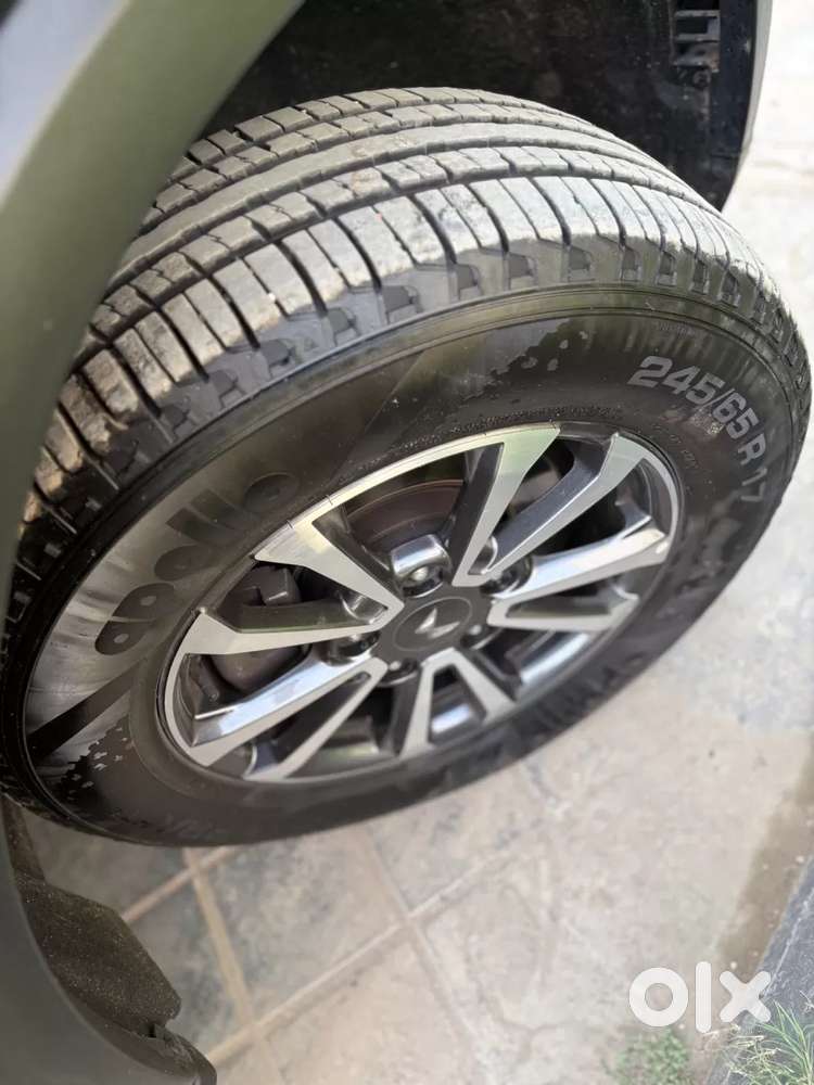 Mahindra Scorpio N Z4 Petrol Mt 7 Str, 2025, Petrol