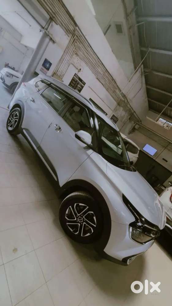 Kia Carens 2023 Diesel 60000 Km Driven