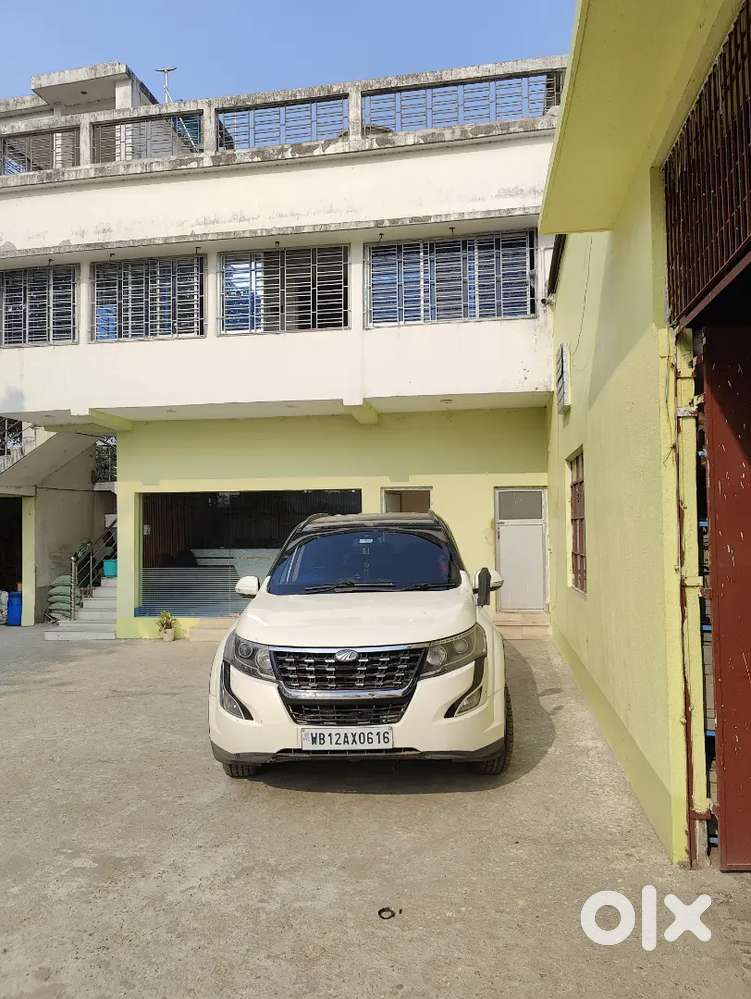 Mahindra Xuv500 W11 2019 Life Time Tax