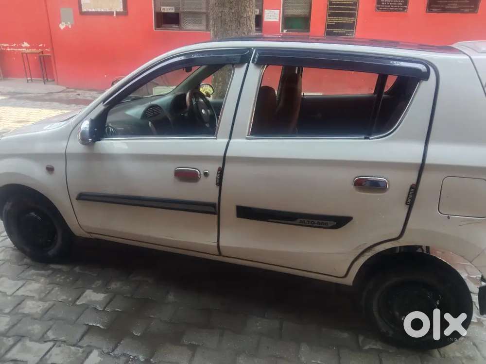 Maruti Suzuki 800 2015