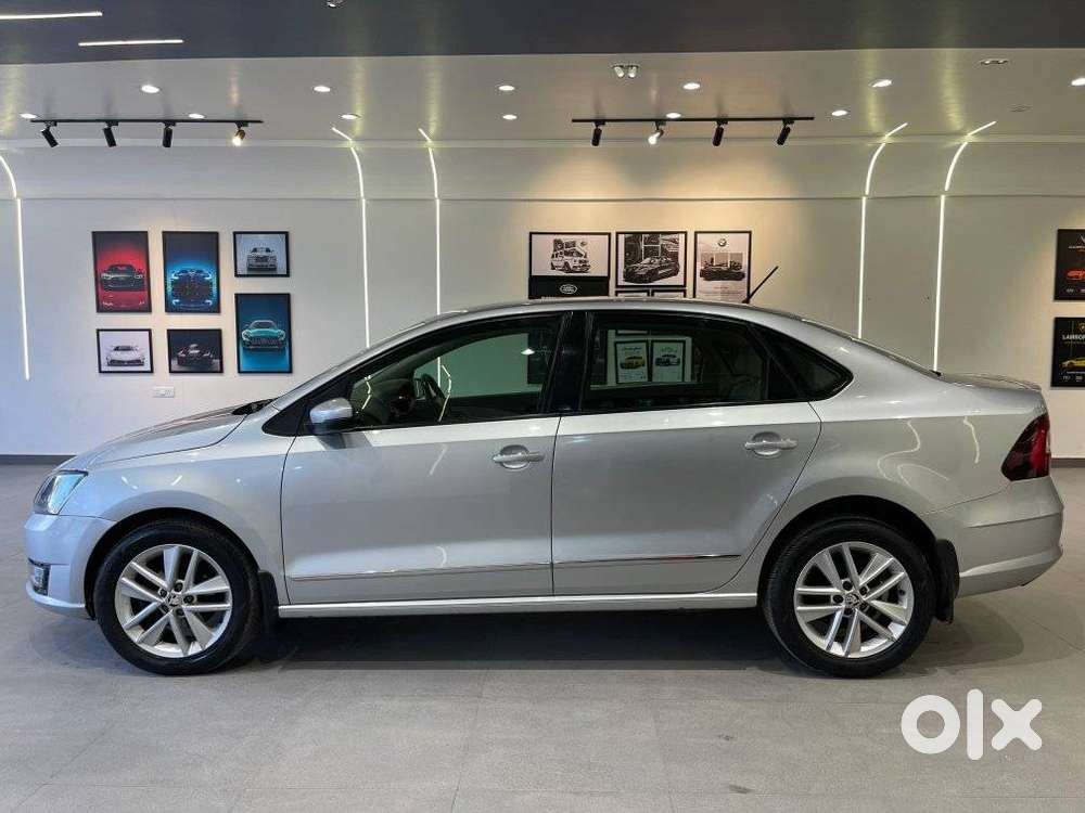 Skoda Rapid 1.0 Style At, 2020, Petrol