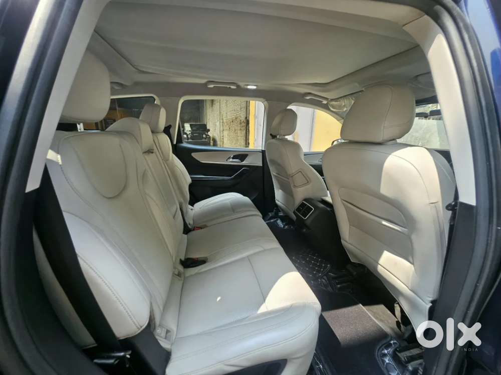 Mahindra Xuv700 2.2 Ax 7 Diesel Mt Str, 2023, Diesel