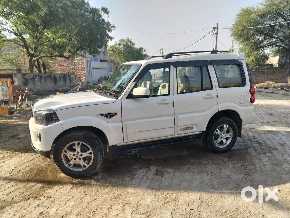 Mahindra Scorpio S6 Plus 2017 Diesel