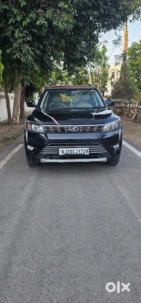Mahindra Xuv300 Turbosport W4, 2022, Petrol