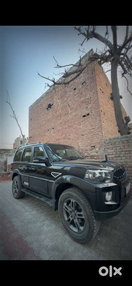 Mahindra Diesel Car 2022