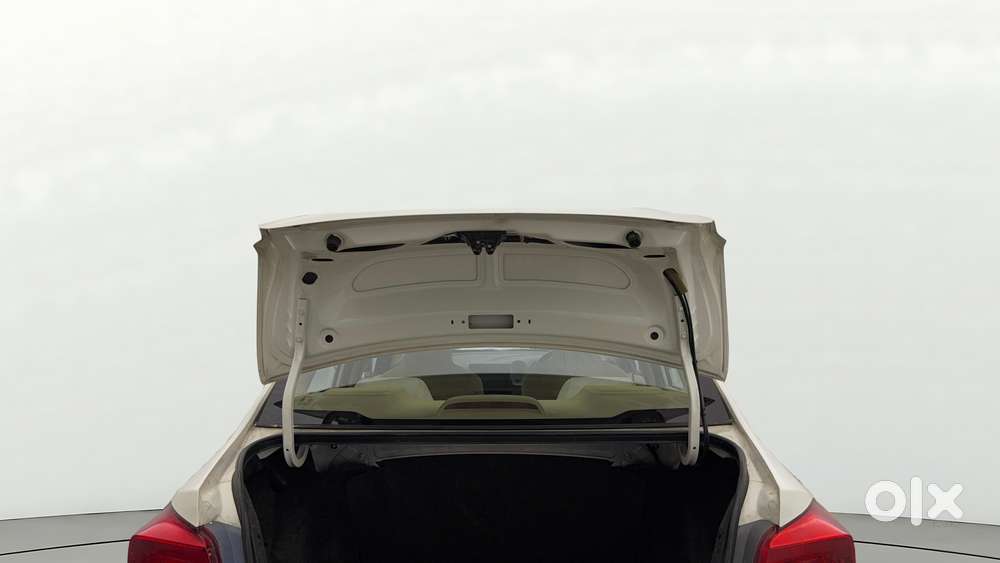 Honda Amaze E I-vtech, 2015, Petrol