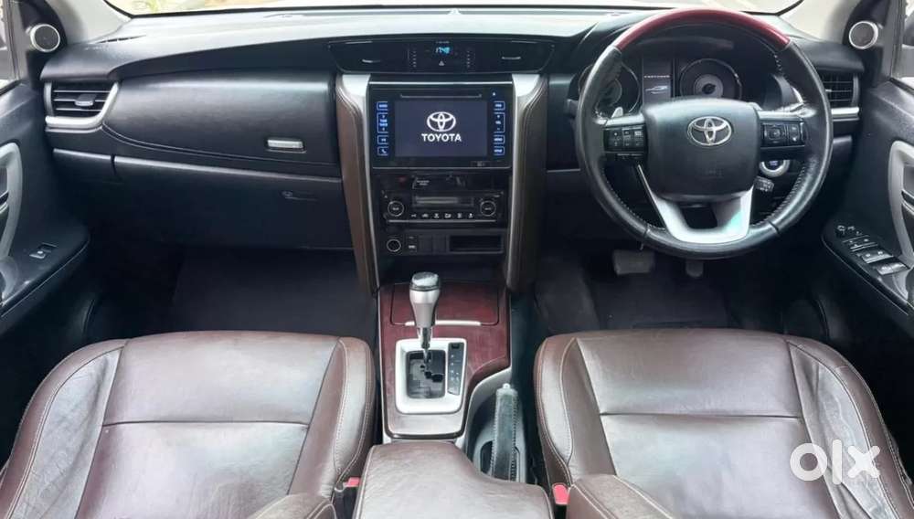 Toyota Fortuner 4x2 At, 2018, Diesel