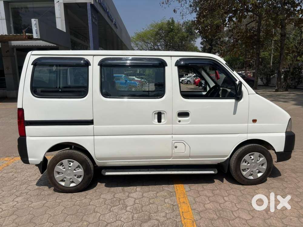 Maruti Suzuki Eeco 2024 Cng & Hybrids 19000 Km Driven