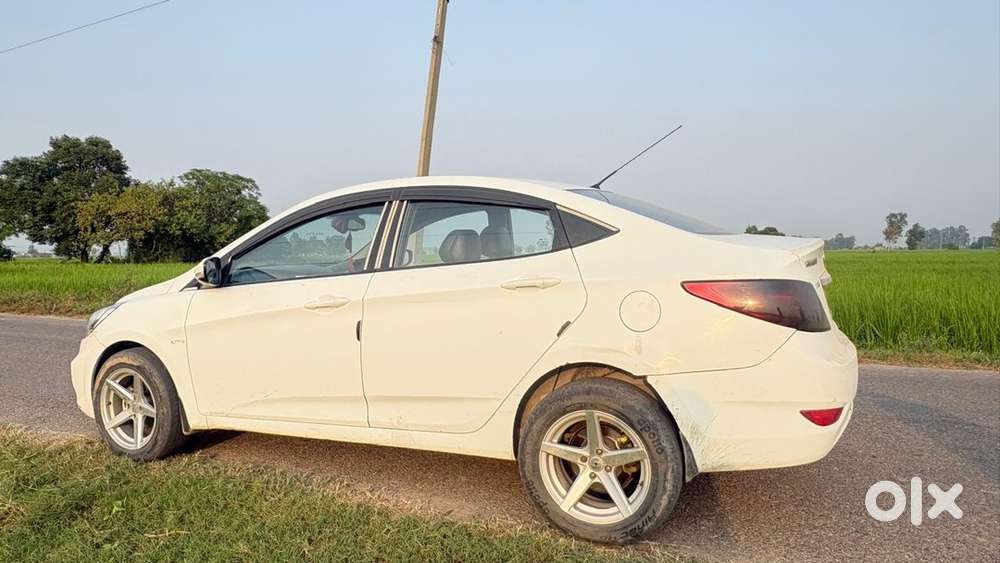 Hyundai Verna 2013 Diesel 92000 Km Driven