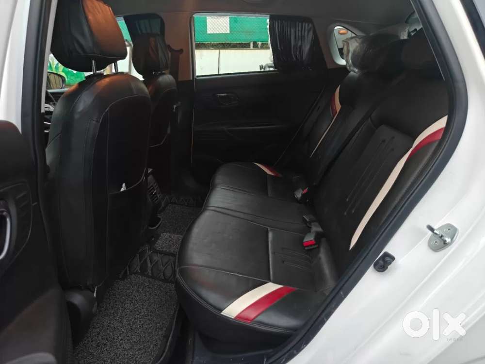 Hyundai I20 Sportz 1.2 Ivt, 2023, Petrol