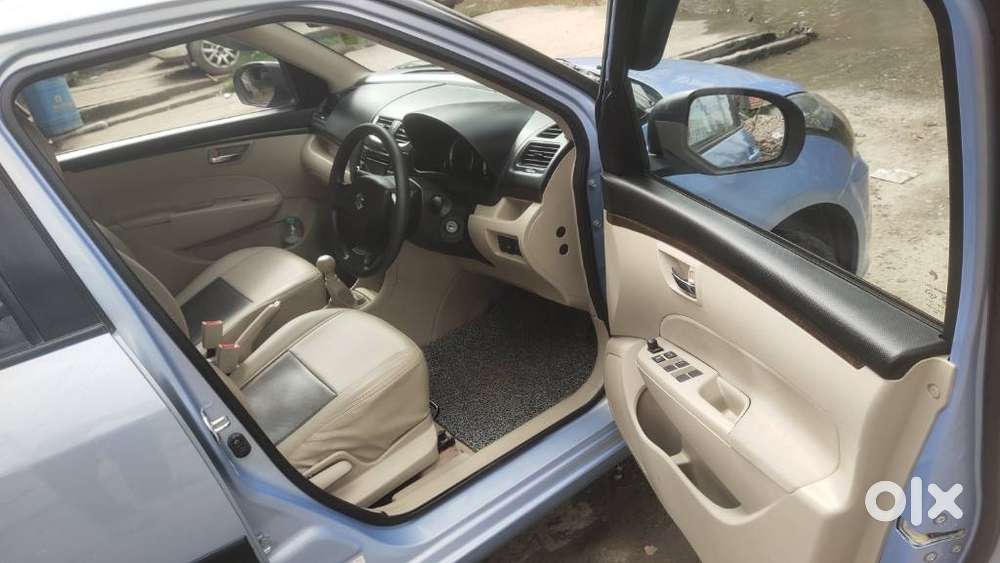 Maruti Suzuki Swift Dzire 1.2 Vxi Bsiv, 2015, Petrol
