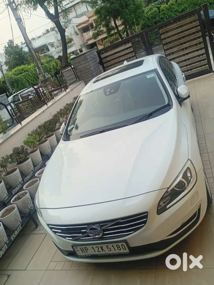 Volvo S60 D4 Momentum 2018 Model 1st Owner