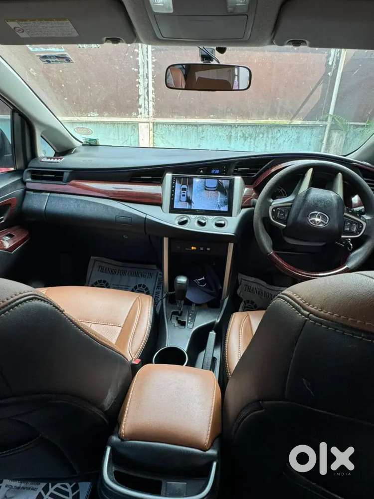 Toyota Innova Crysta 2017 Diesel Well Maintained