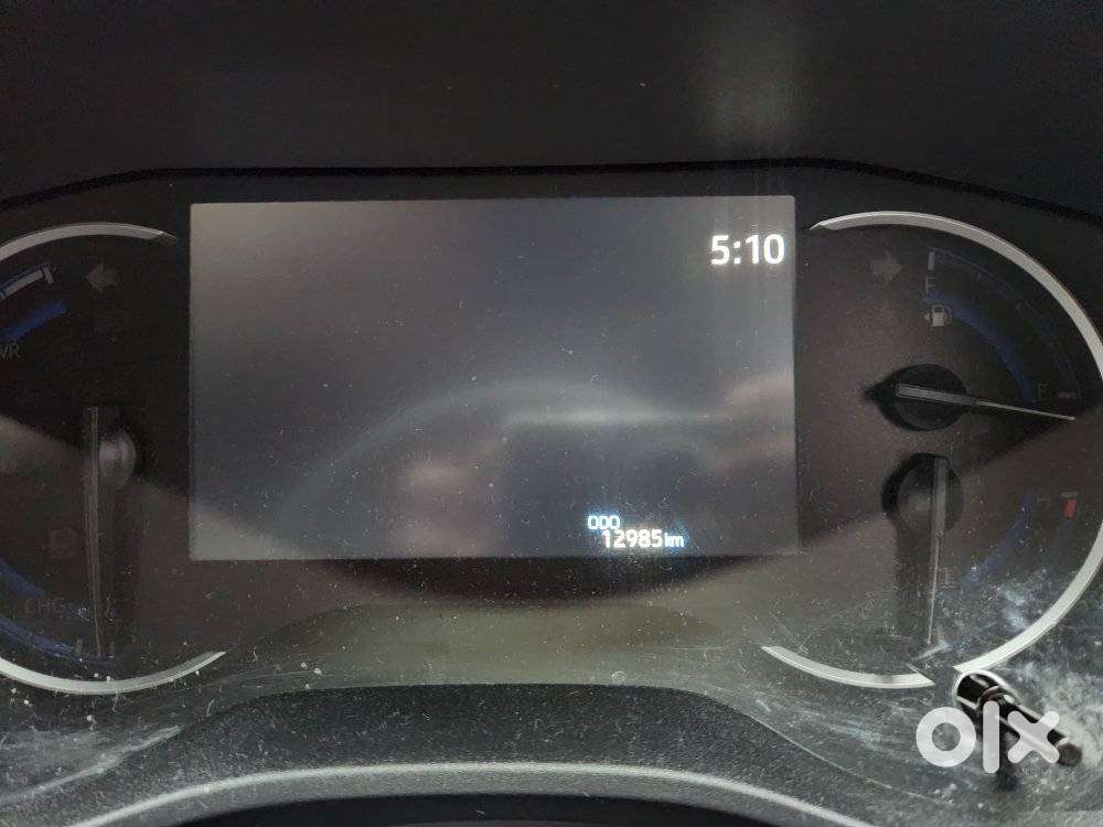 Toyota Innova Hycross 2.0 Vx (o) Hybrid 7 Str, 2024, Petrol