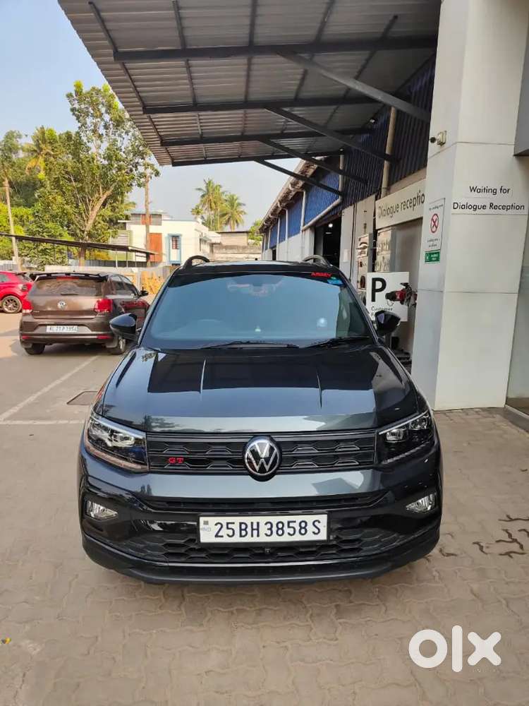 Volkswagen Taigun 2025 Petrol 6500 Km Driven
