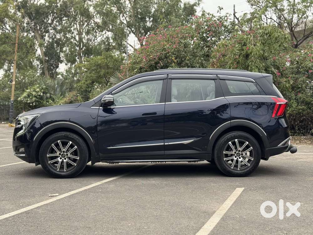 Mahindra Xuv700 2.0 Ax 7 Petrol At Luxury Pack Str, 2023, Petrol