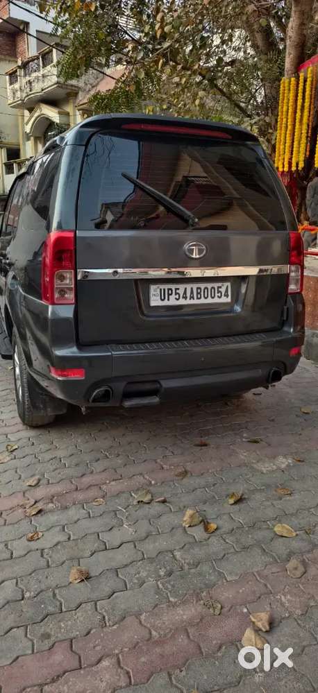 Tata Safari Storme 12018 Diesel 68000 Km Driven