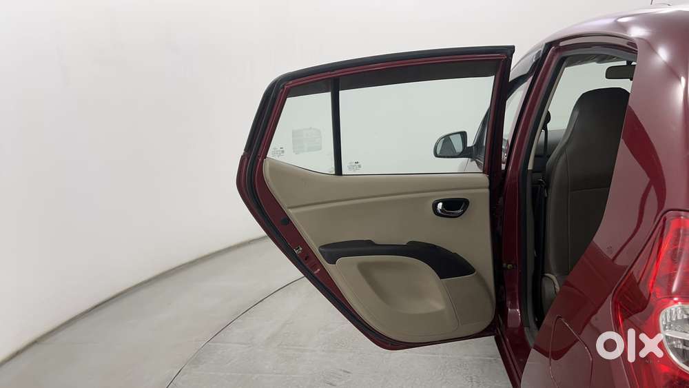 Hyundai I10 Sportz 1.1 Irde2, 2015, Petrol