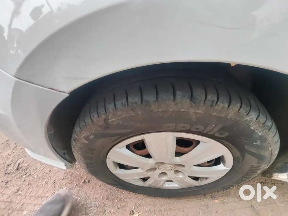  Volkswagen Ameo Top Modal