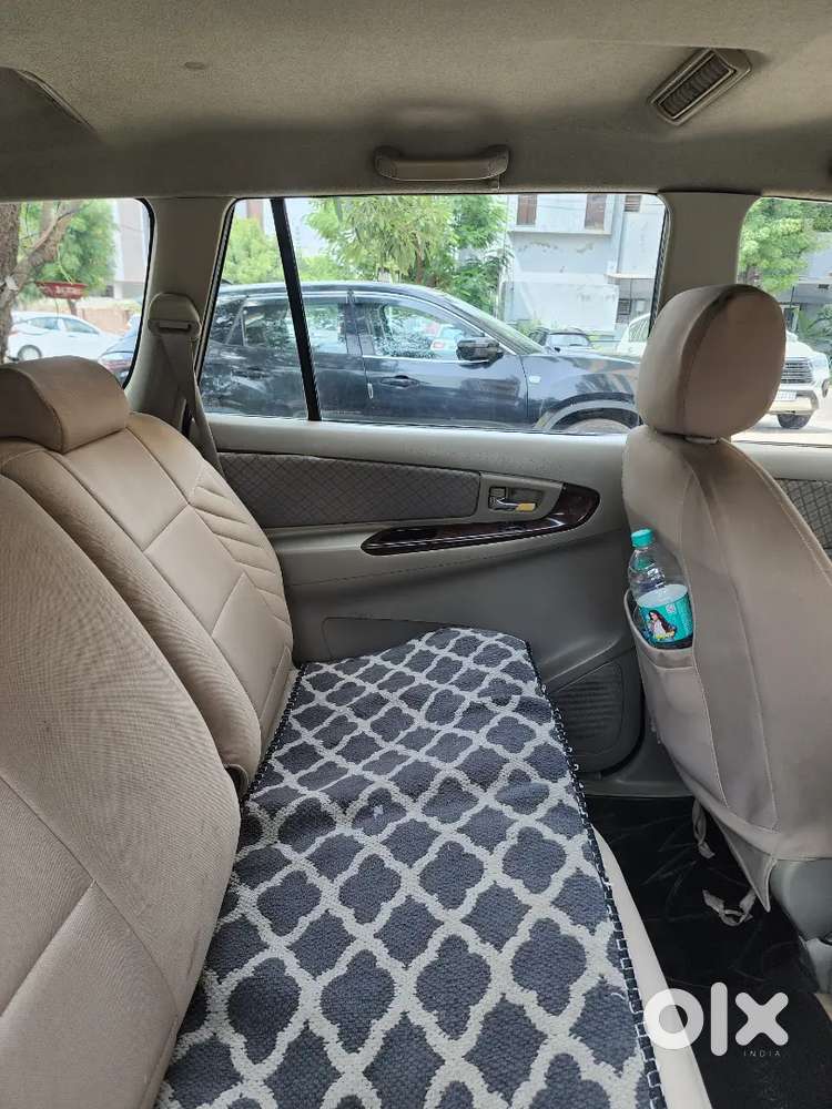 Toyota Innova Diesel Manual 2012 Year
