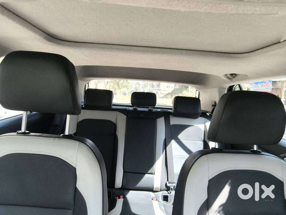 Volkswagen Taigun 1.0 Tsi Topline, 2022, Petrol