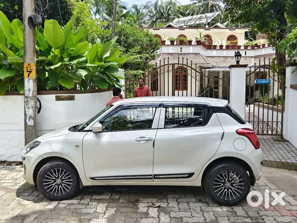 A Very Good Condition Swift Car
