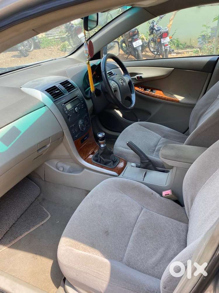 Toyota Corolla Altis 2010-2013 G, 2011, Diesel
