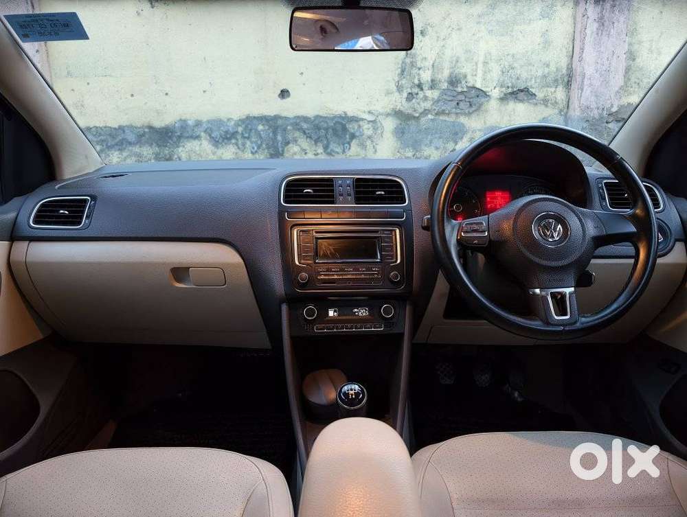 Volkswagen Vento Petrol Highline, 2013, Petrol