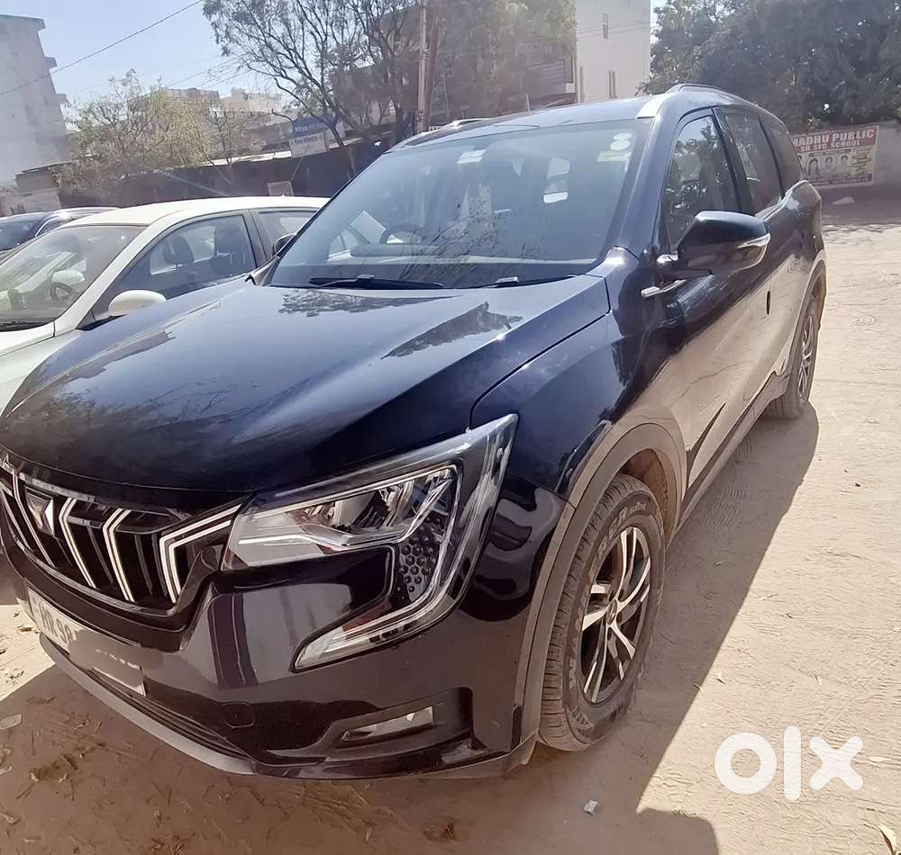 Mahindra Xuv700 2022 Diesel 33500 Km Driven