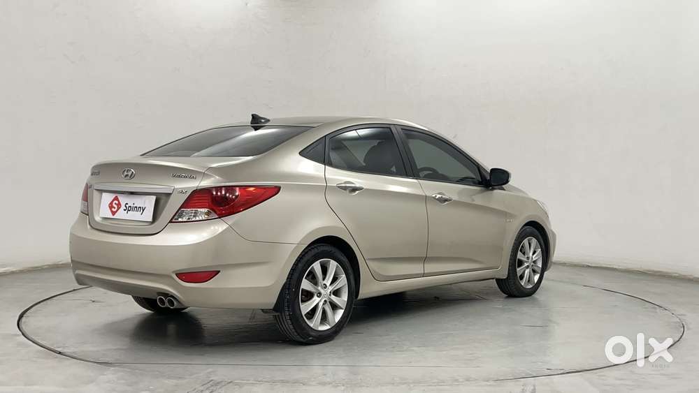 Hyundai Verna 1.6 Vtvt Sx, 2013, Petrol