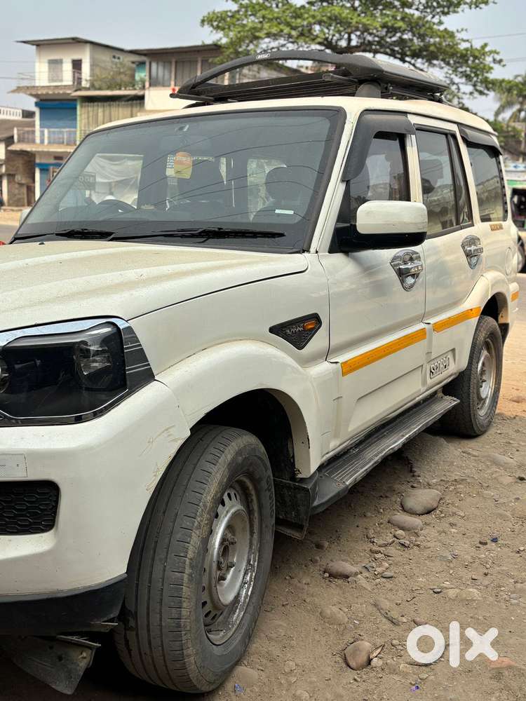 Mahindra Scorpio S4, 2018, Diesel