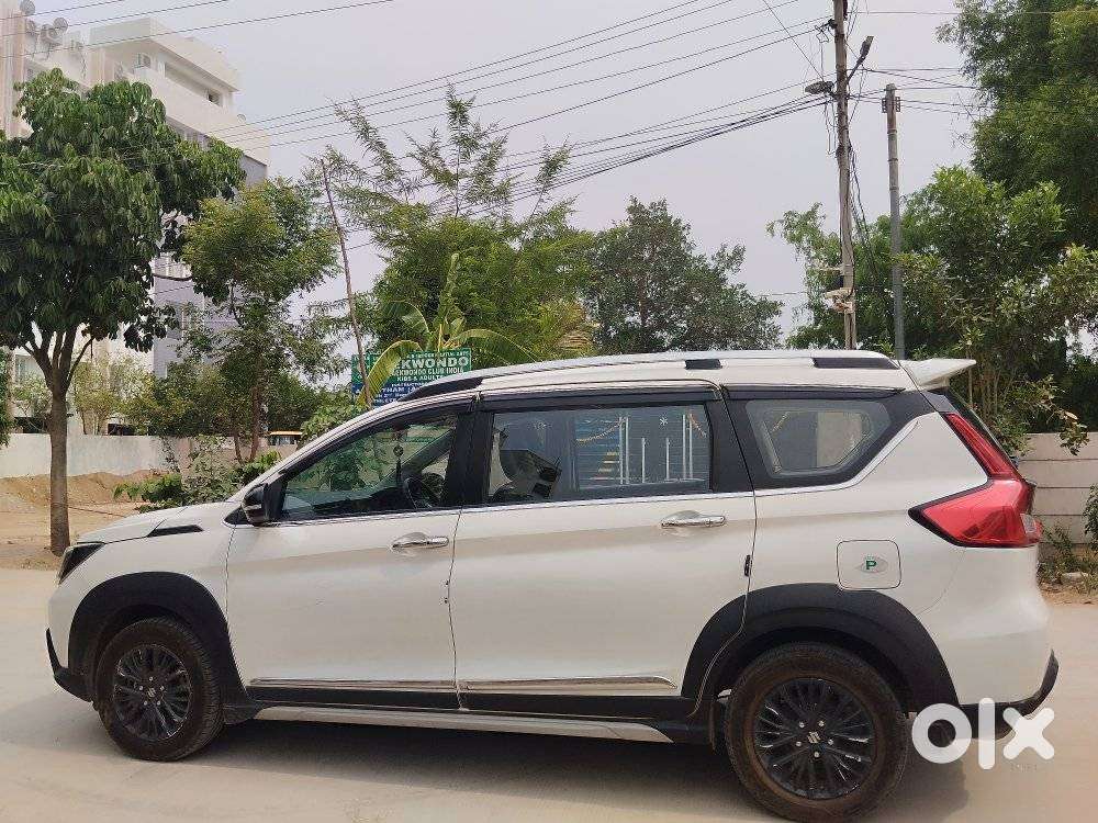 Maruti Suzuki Xl6 Alpha, 2021, Petrol