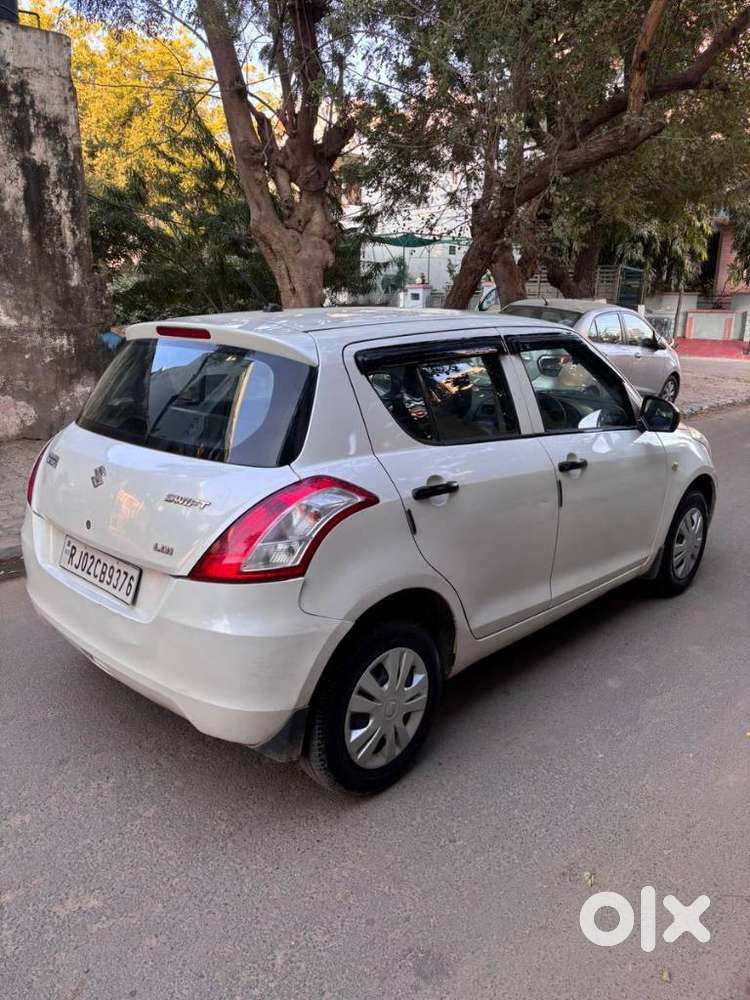 Maruti Suzuki Swift Ldi, 2013, Diesel