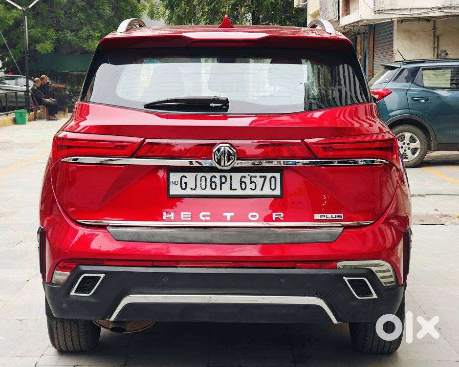 Mg Hector Plus Sharp Pro 1.5 Turbo Petrol Cvt 7 Str, 2023, Petrol