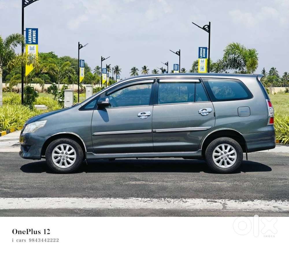 Toyota Innova 2.5 V 7 Str, 2013, Diesel