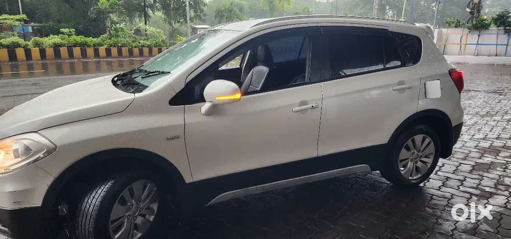 Maruti Suzuki S-cross 2017 Variant