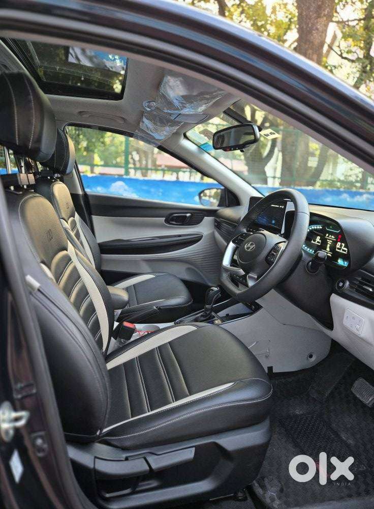 Hyundai I20 Asta (o) 1.2 Ivt, 2024, Petrol