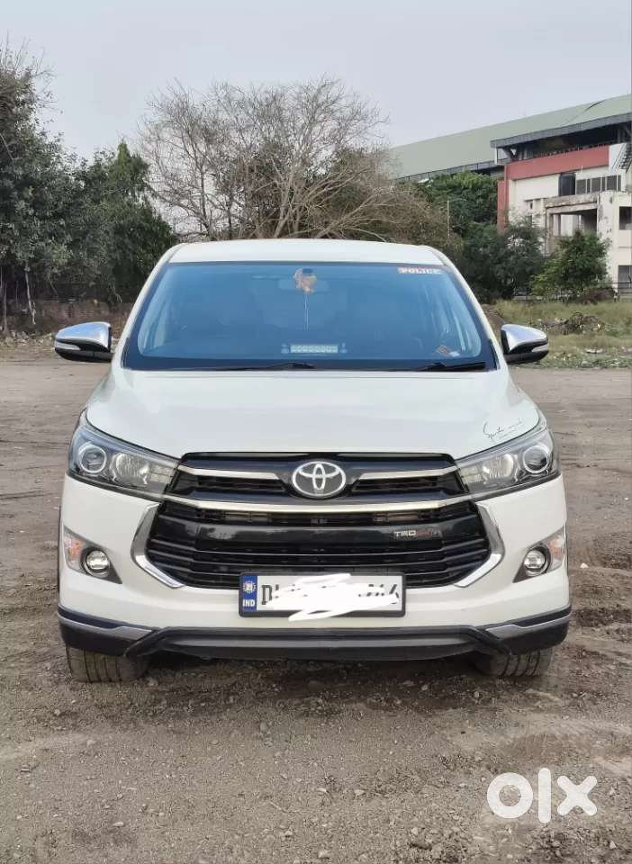 Toyota Innova Crysta Touring Sport, 2017, Diesel