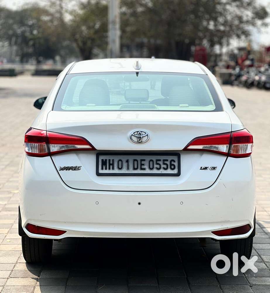 Toyota Yaris Ativ G Cvt, 2018, Petrol